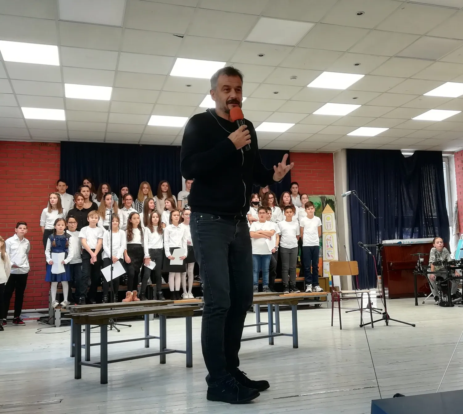 Директор школе Мирослав Давидовић